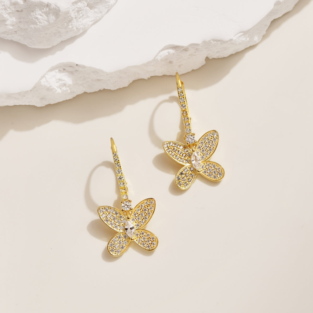 Fluture cu diamante - CZ