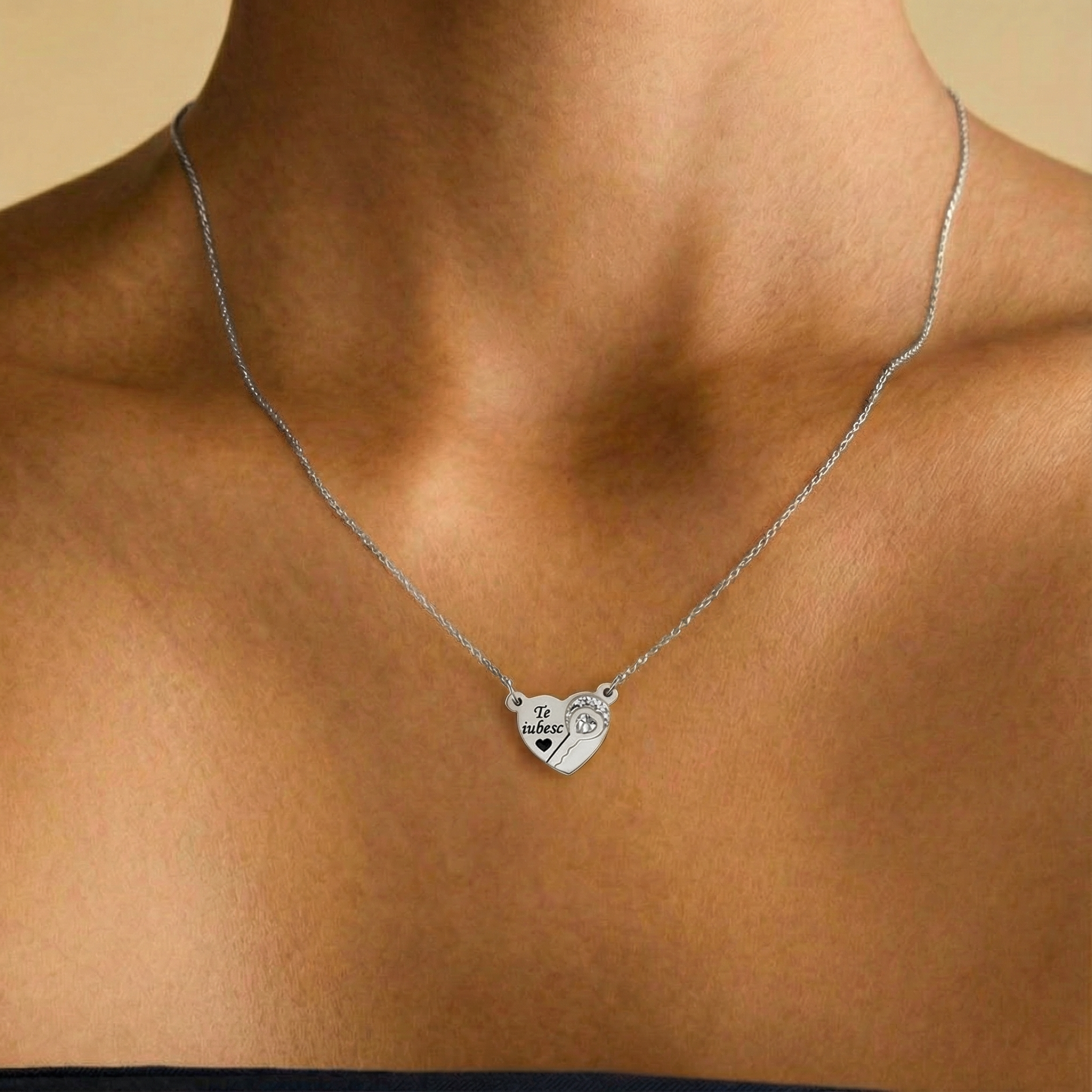 Colier inima și cheie - Auriu