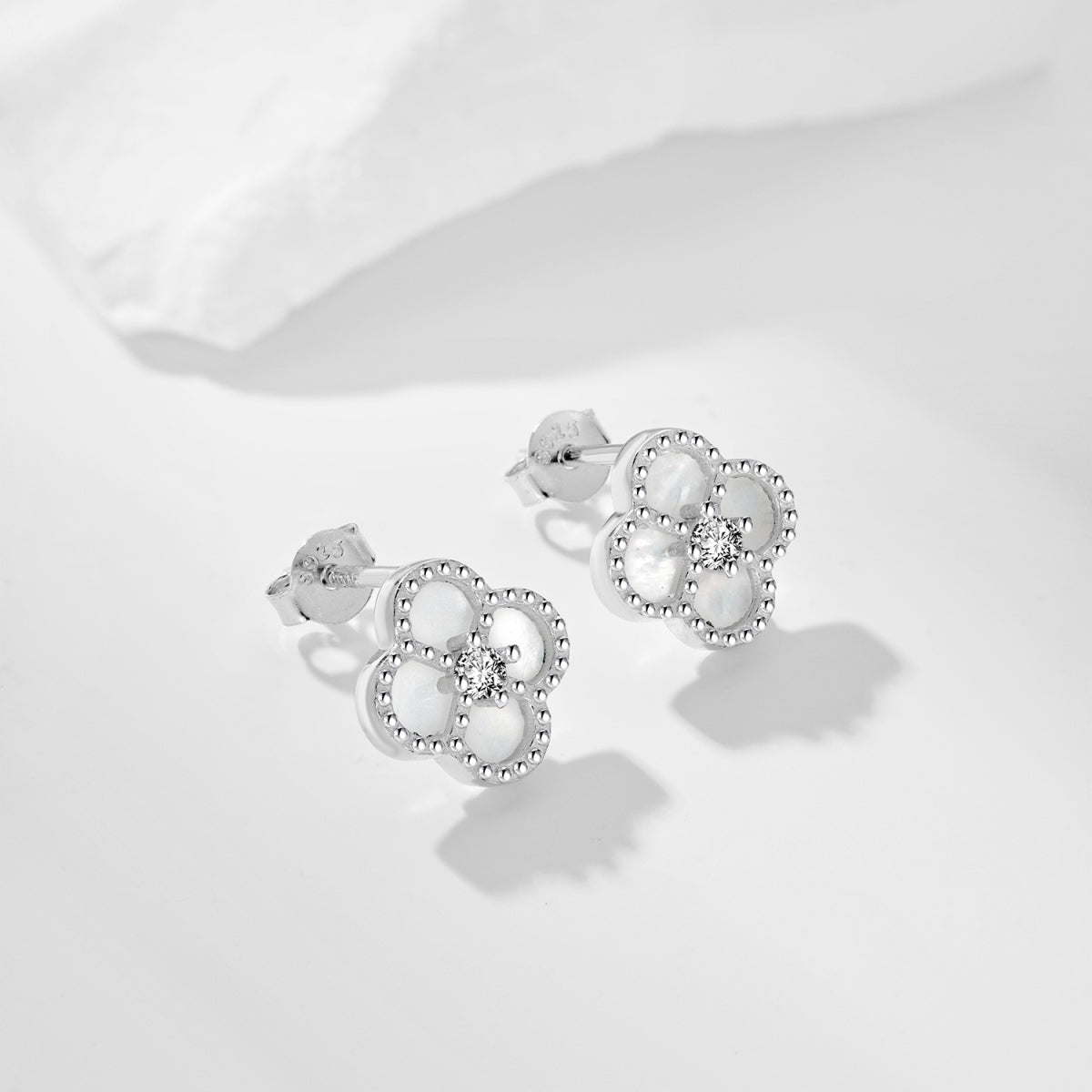 SET - Trify White - CZ