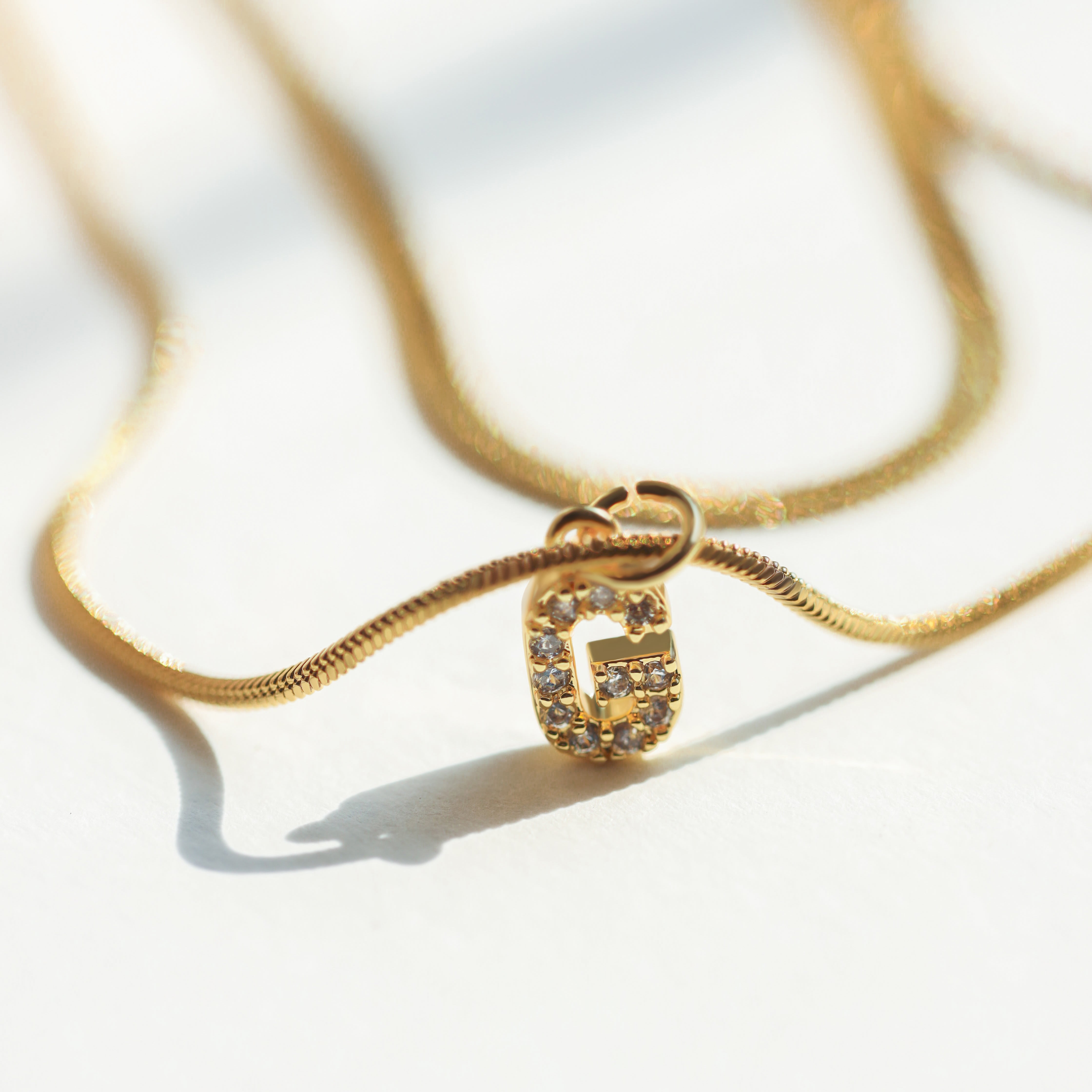 Colier dublu cu inițiale