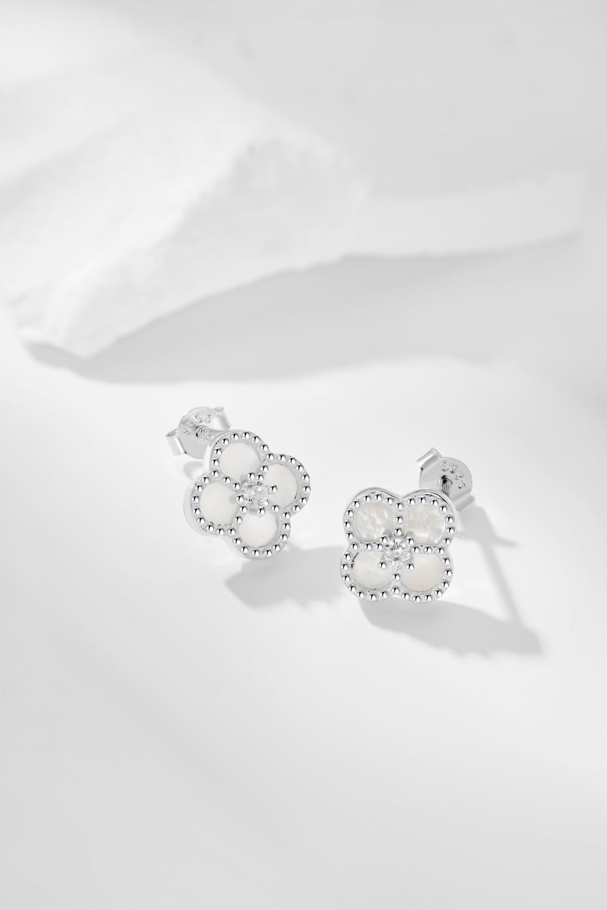 SET - Trify White - CZ