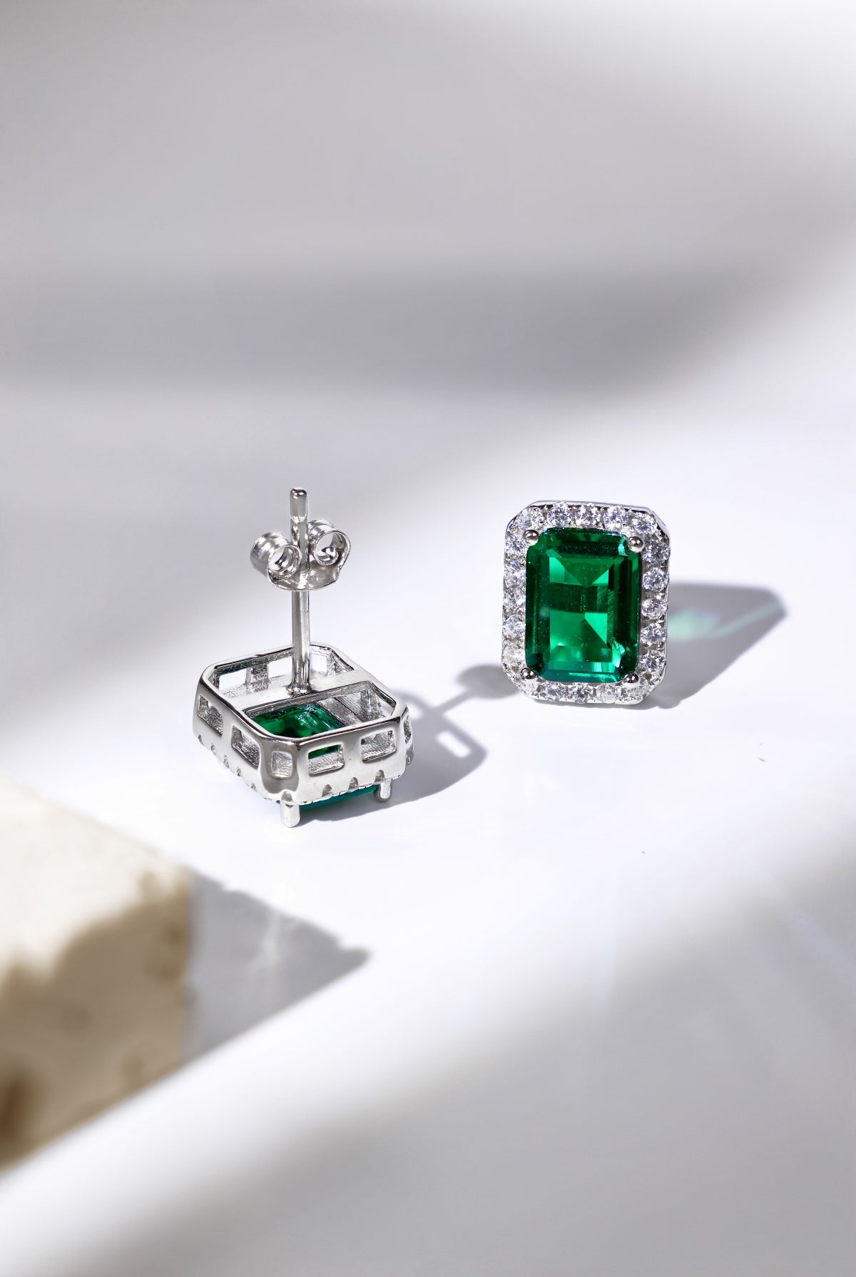 Cercei - Elegance Royale - synthetic emerald - CZ