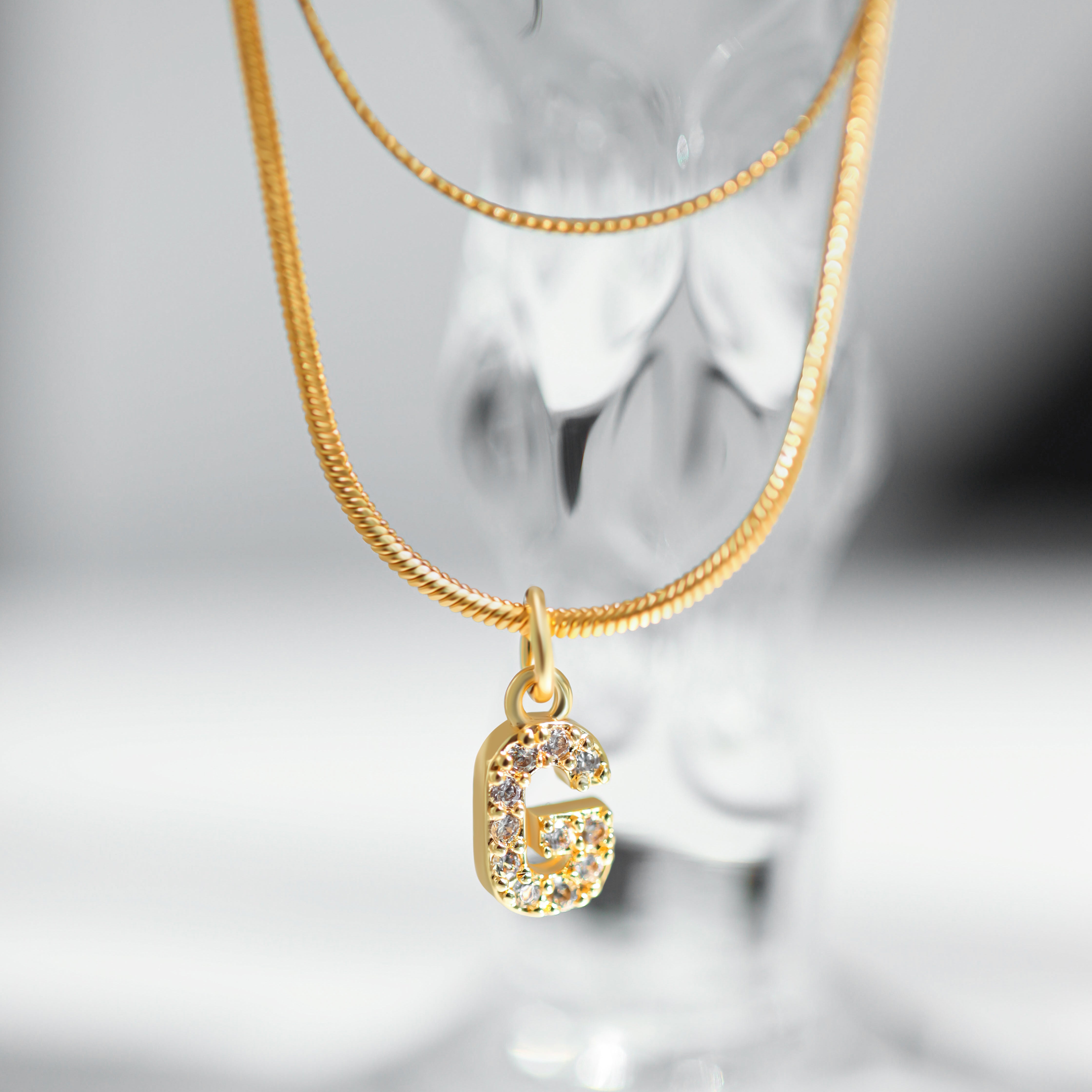 Colier dublu cu inițiale