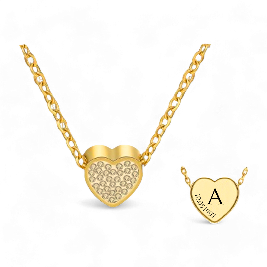 Colier cu diamant și inimă